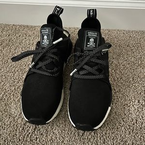 Mens Adidas Shoes size 11